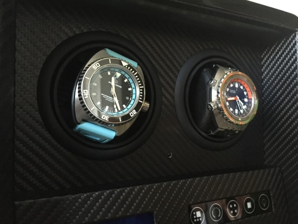 carbon fiber body watch winder