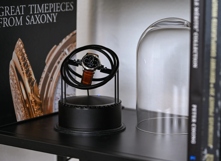 black orbit winder